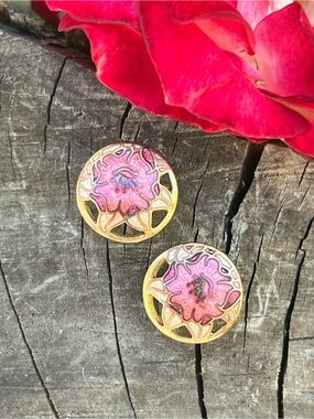 Vintage Cloisonné Enamel Floral Stud Earrings